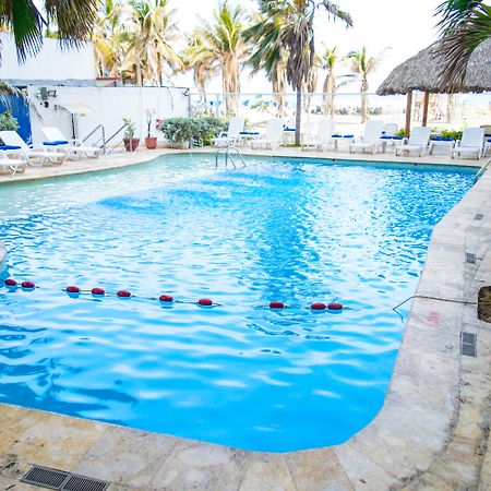 Hotel Playa Club Cartagena Exteriör bild